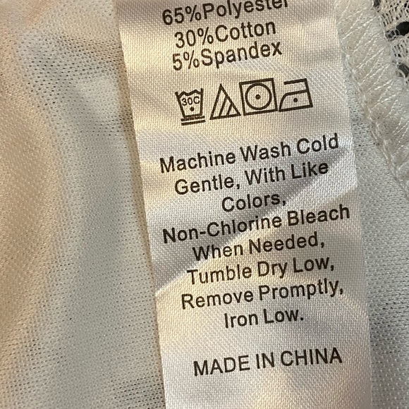 Like New White Lacy Bralette Or Halter Size 2/S/P - Picture 6 of 6